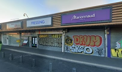Kim Pressing, Blanchisserie à Champs-sur-Marne
