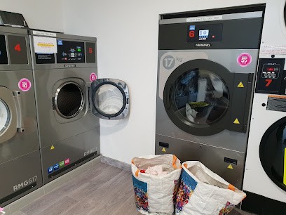 Laverie Libre Service, Laverie Automatique à Surgères
