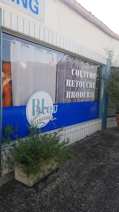 C&V pressing bleu lavande, Blanchisserie à Saujon