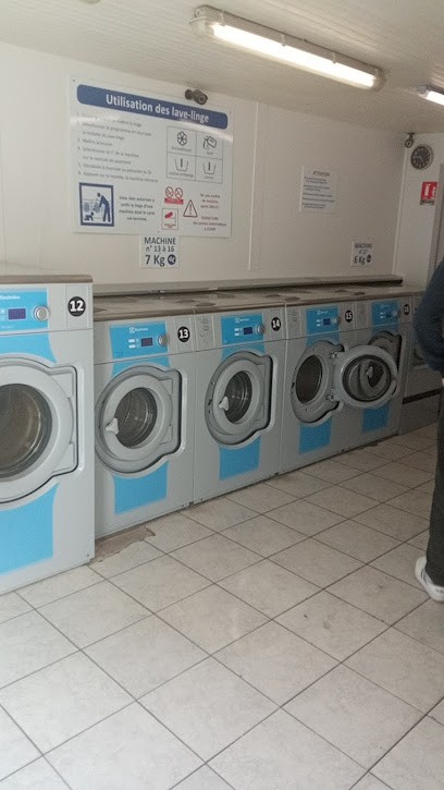 Lav-O-Clair, Laverie Automatique à Sens