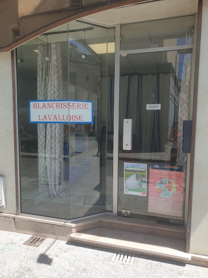 Blanchisserie Lavalloise, Blanchisserie à Laval