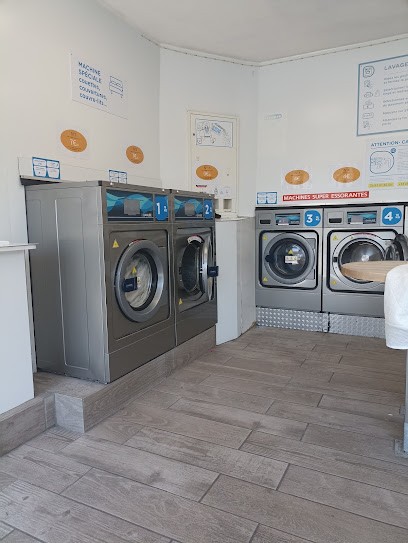 Self-service Laundry, Laverie Automatique à Unieux