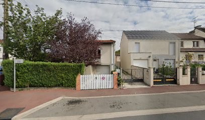 Lorraine Klimek, Blanchisserie à Tremblay-en-France