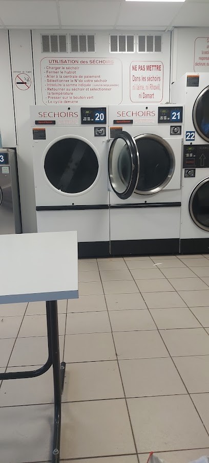Espace Kekalor, Laverie Automatique à Vauréal