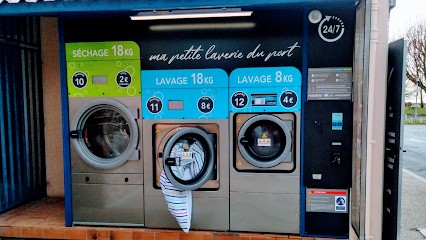 Kiosque Ma Petite Laverie Du Port, Laverie Automatique à Mortagne-sur-Gironde